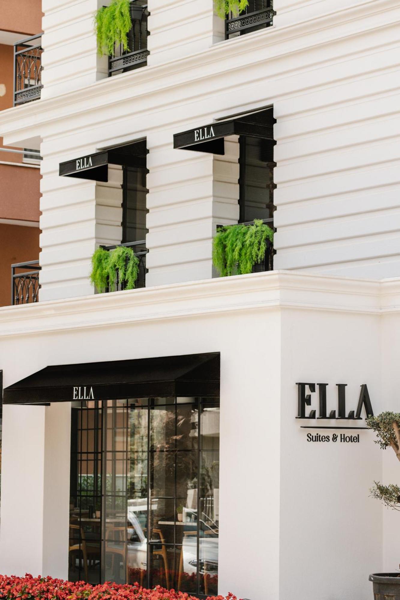 Ella *